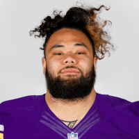 Minnesota Vikings defensive tackle Khyiris Tonga (95) in action